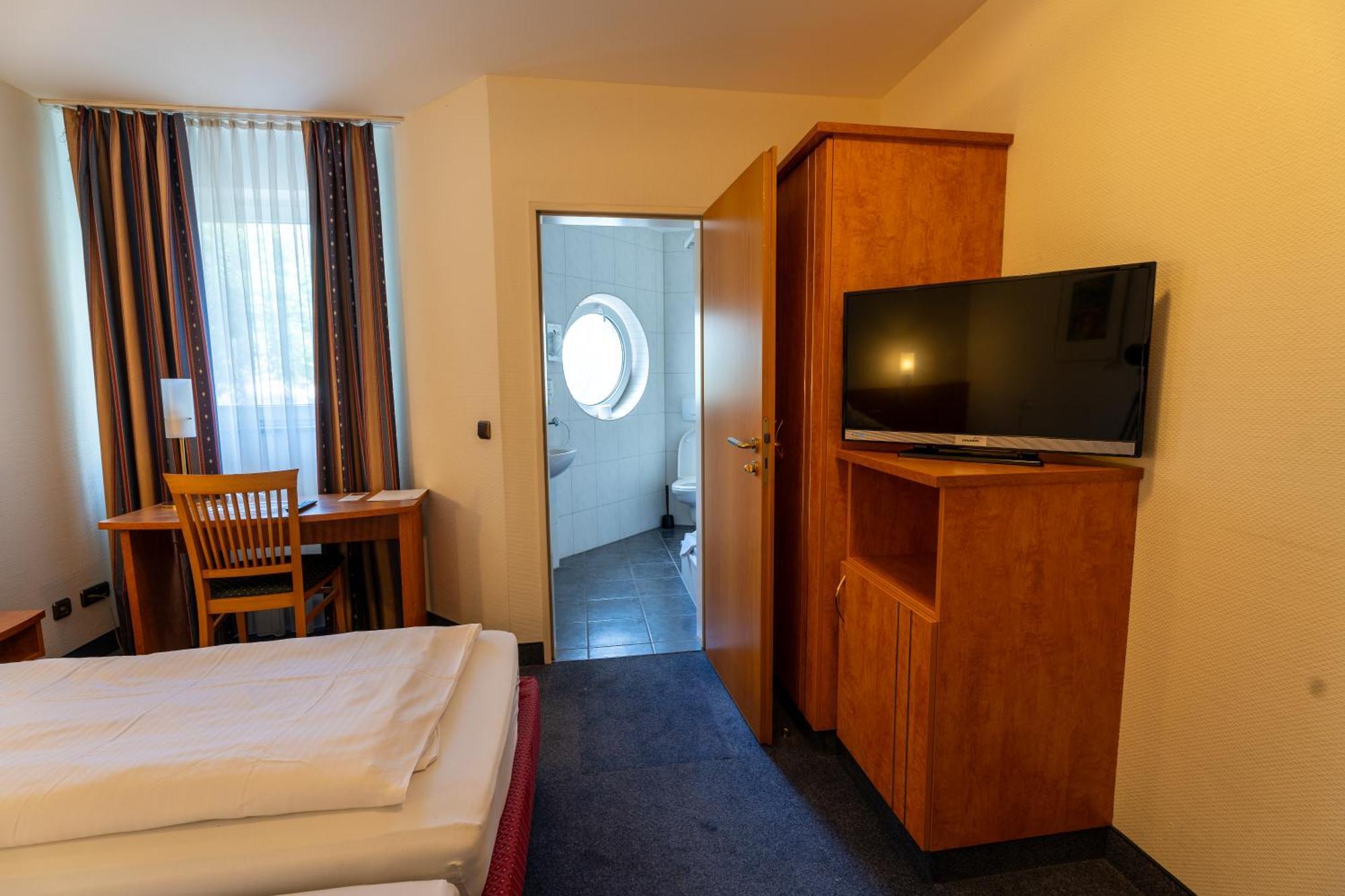Airport Business Hotel Koeln Eksteriør billede