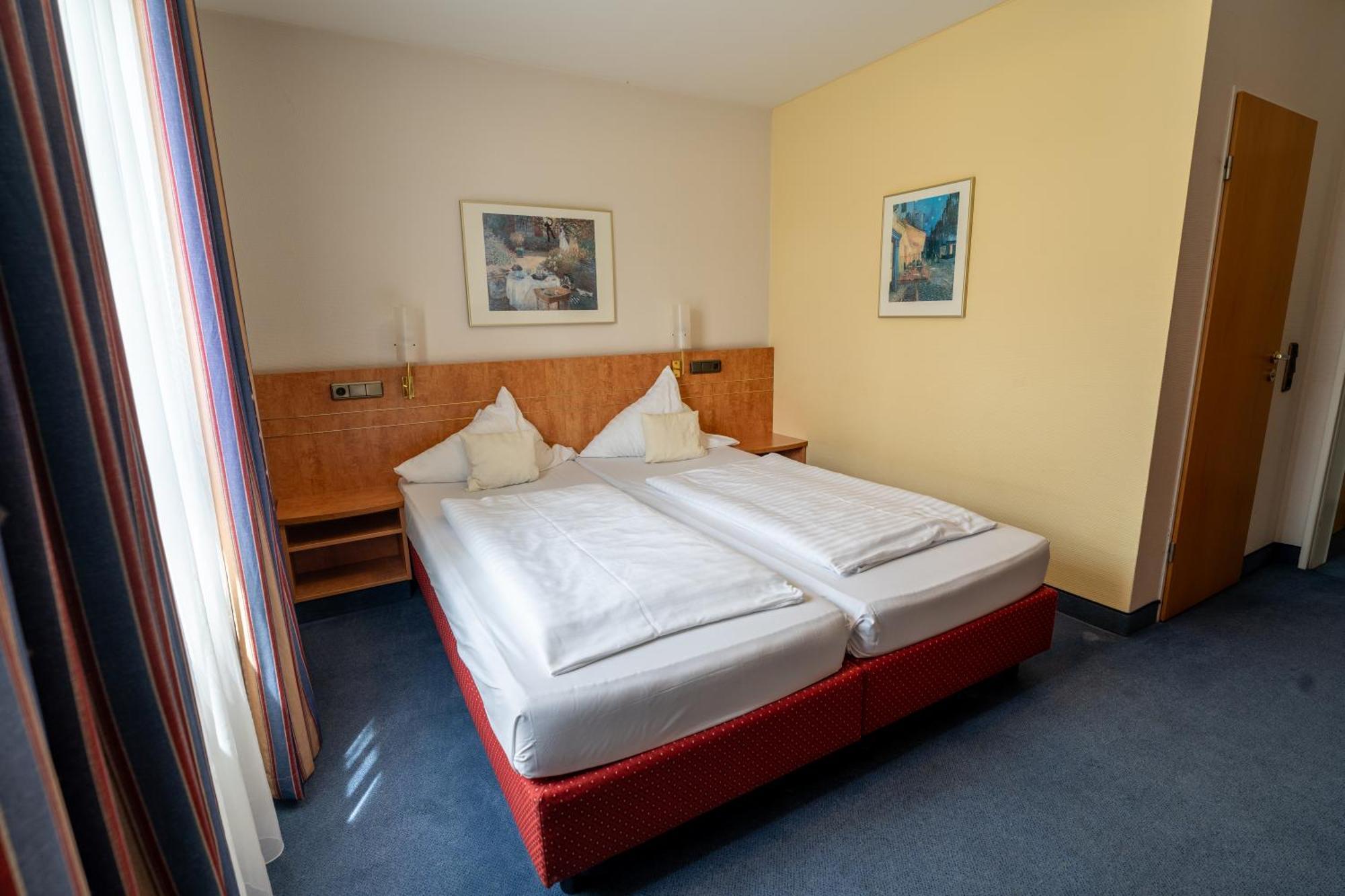 Airport Business Hotel Koeln Eksteriør billede