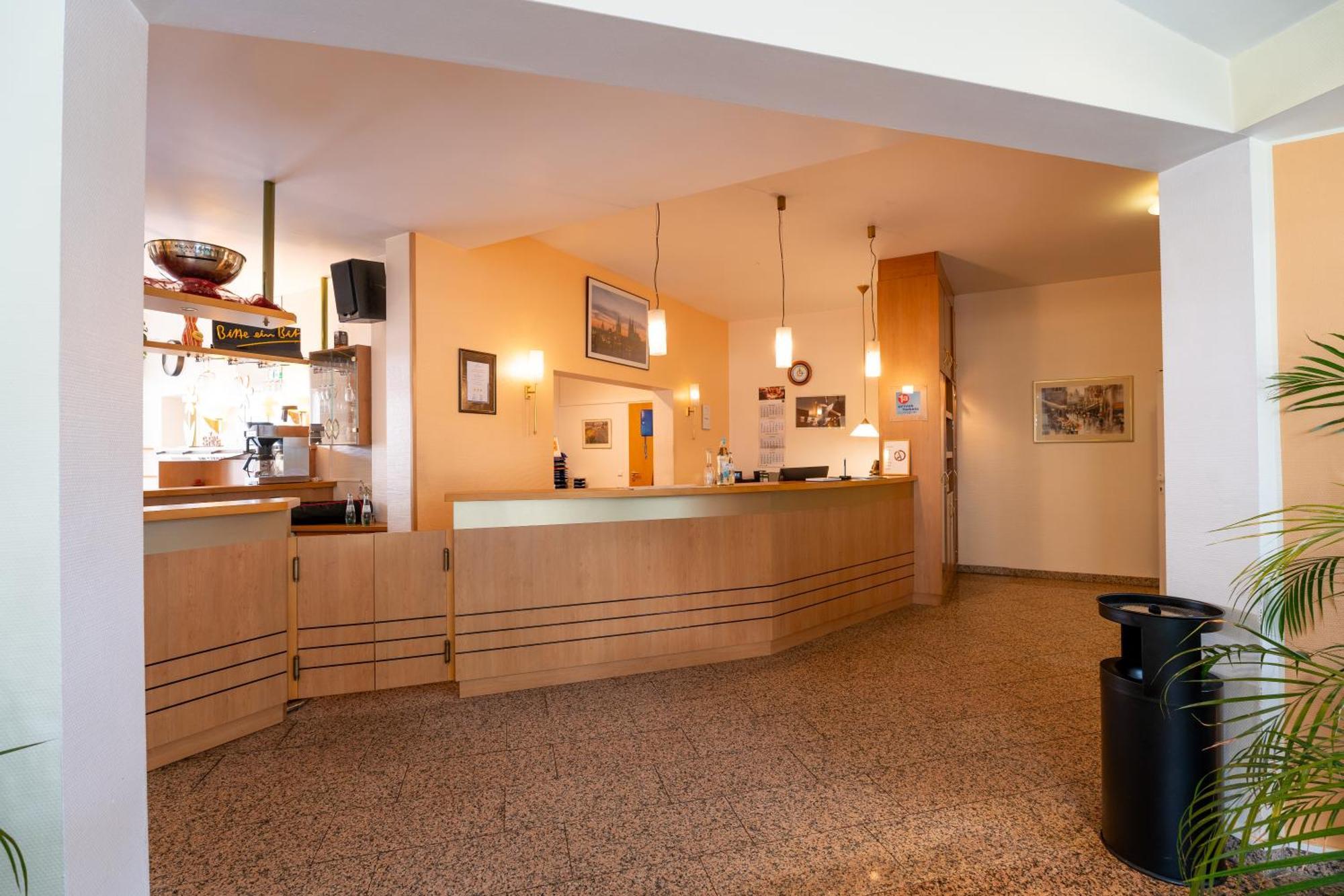 Airport Business Hotel Koeln Eksteriør billede
